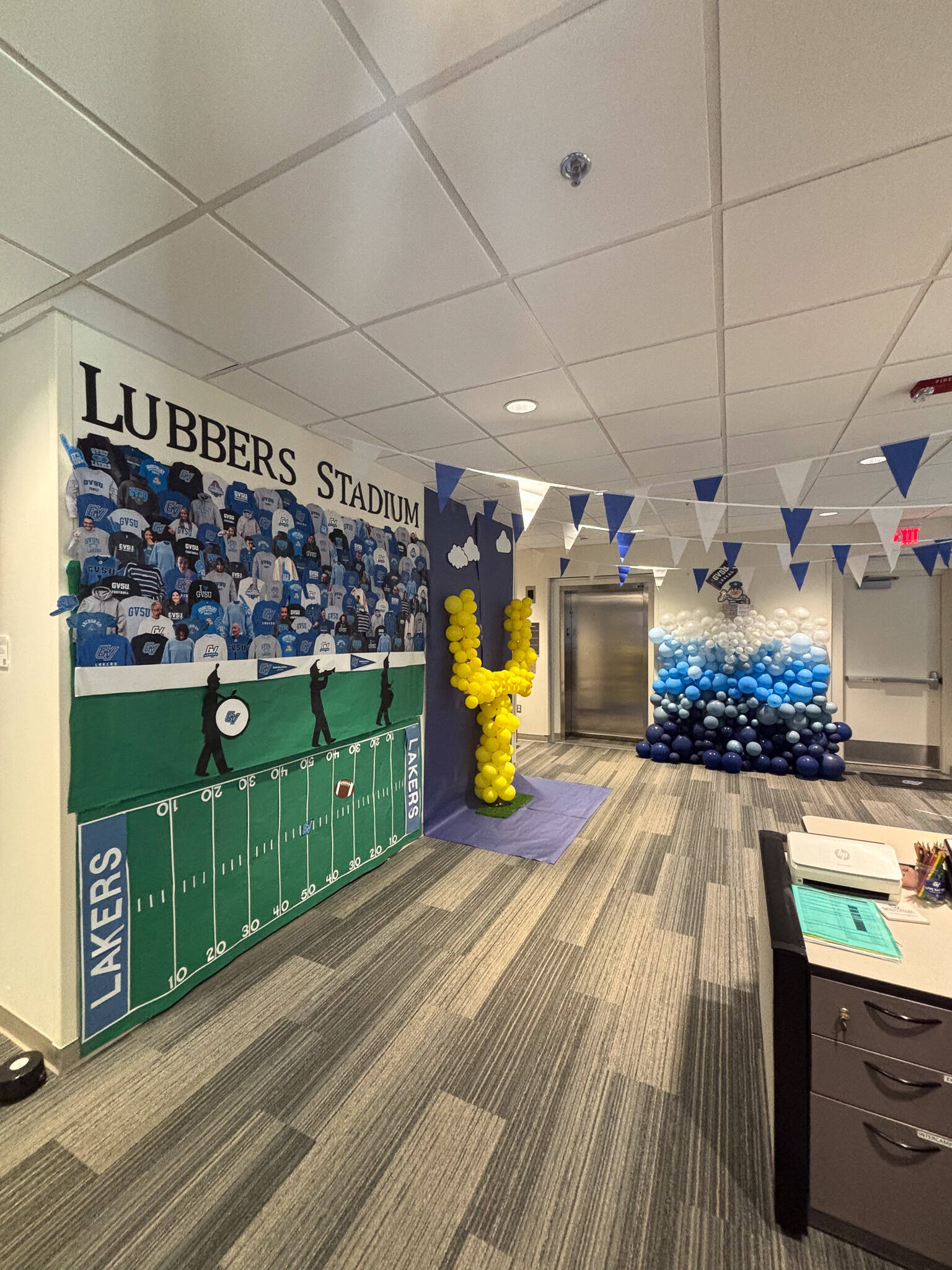 Photo of homecoming decorations